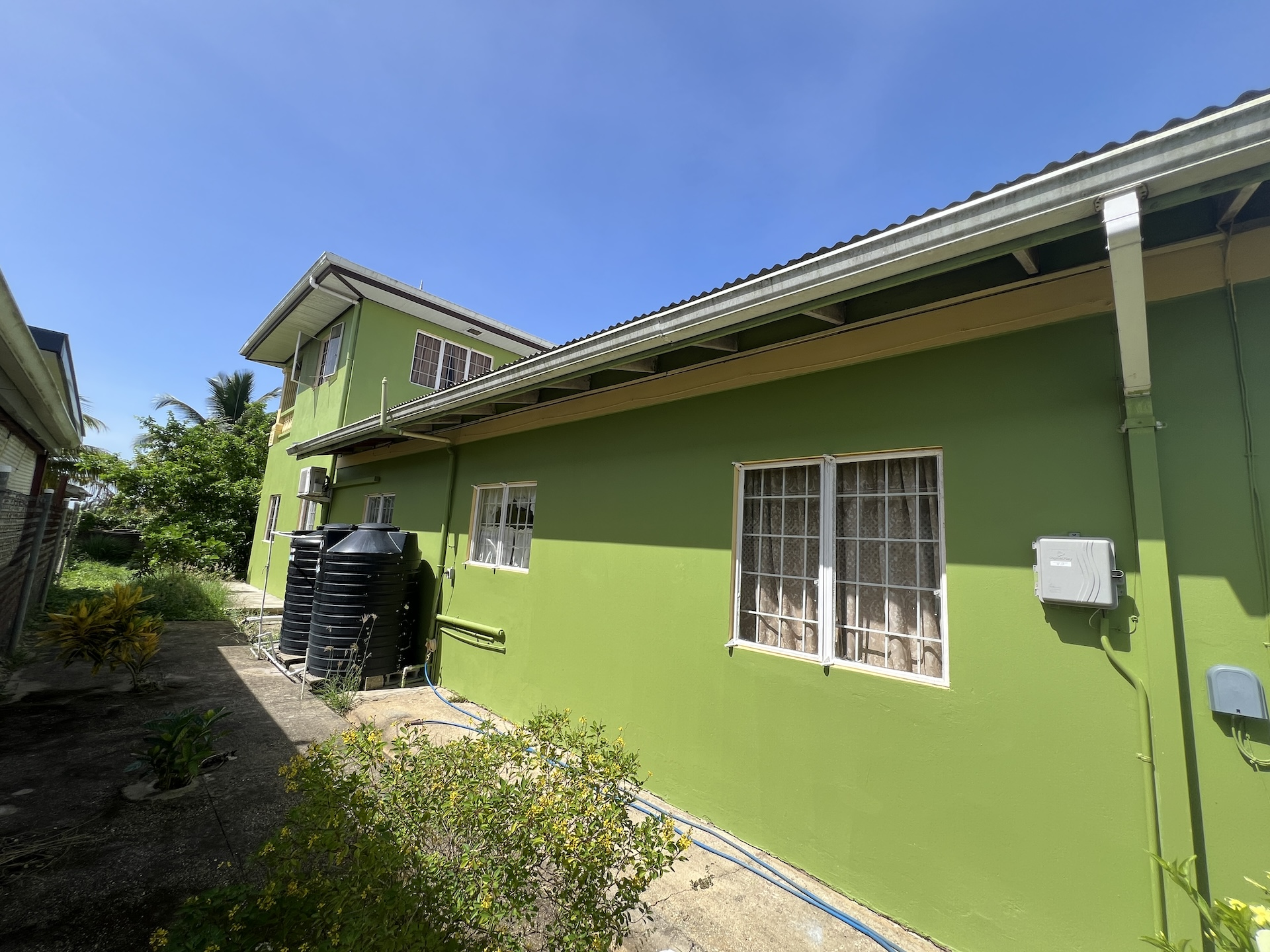 2 Trinidad Couva Roystonia Oleander Circle 78