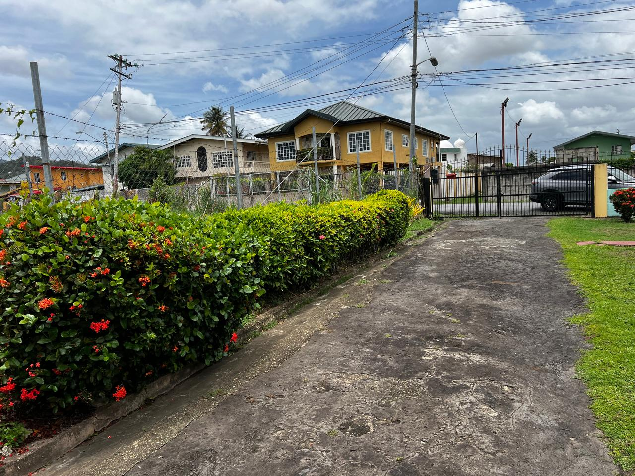 WhatsApp Image 2025-04-28 at 11.08.42 AM