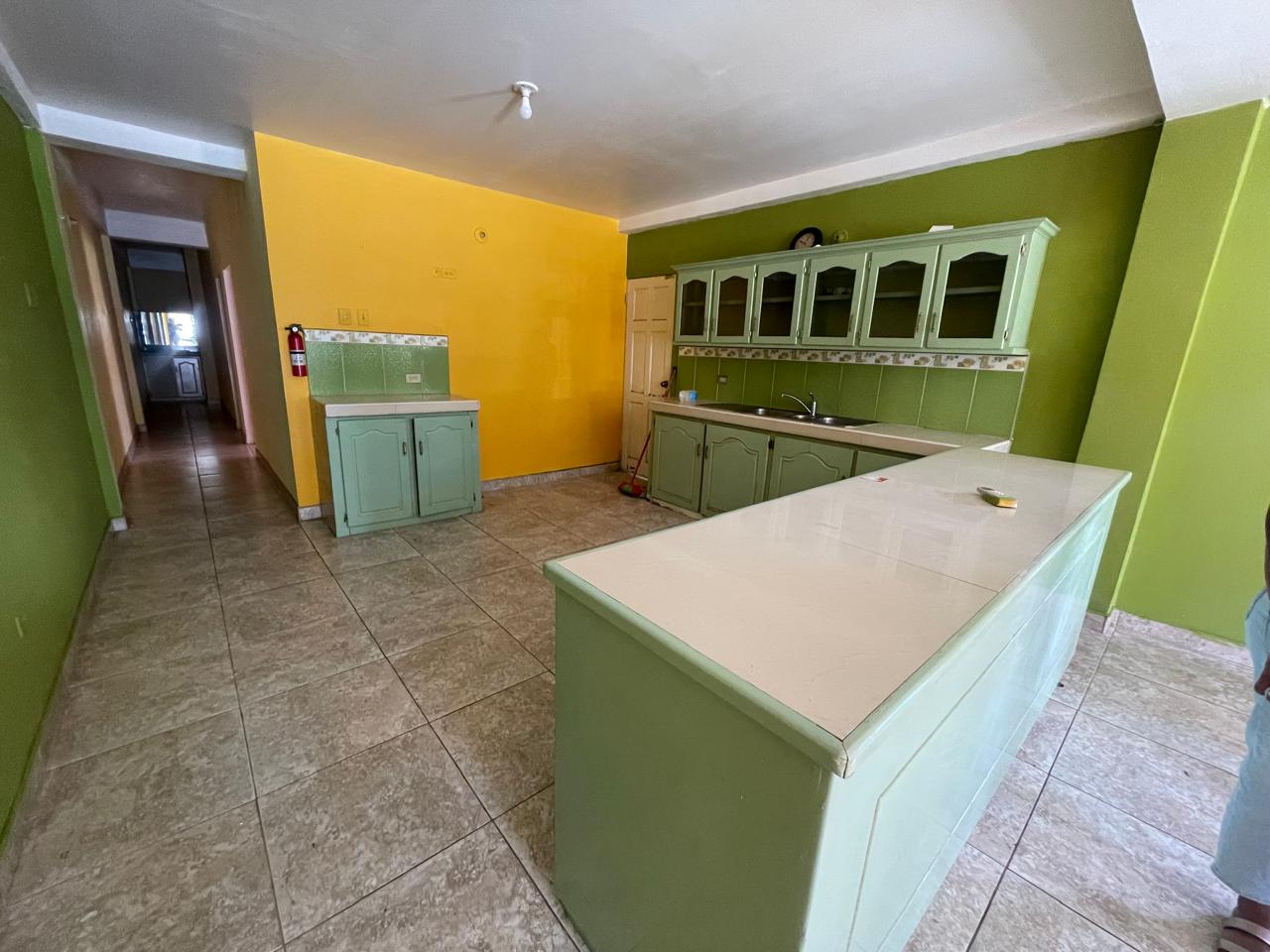 Endeavour Kitchen (1)