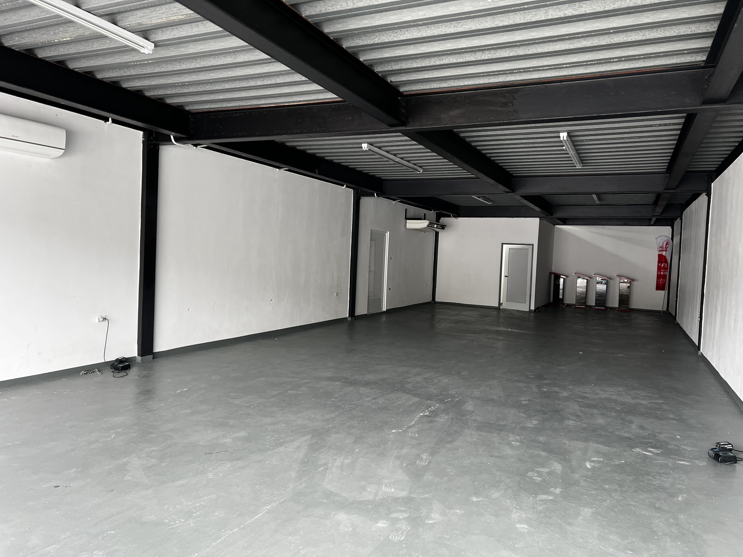 Building, Barataria main rd 10