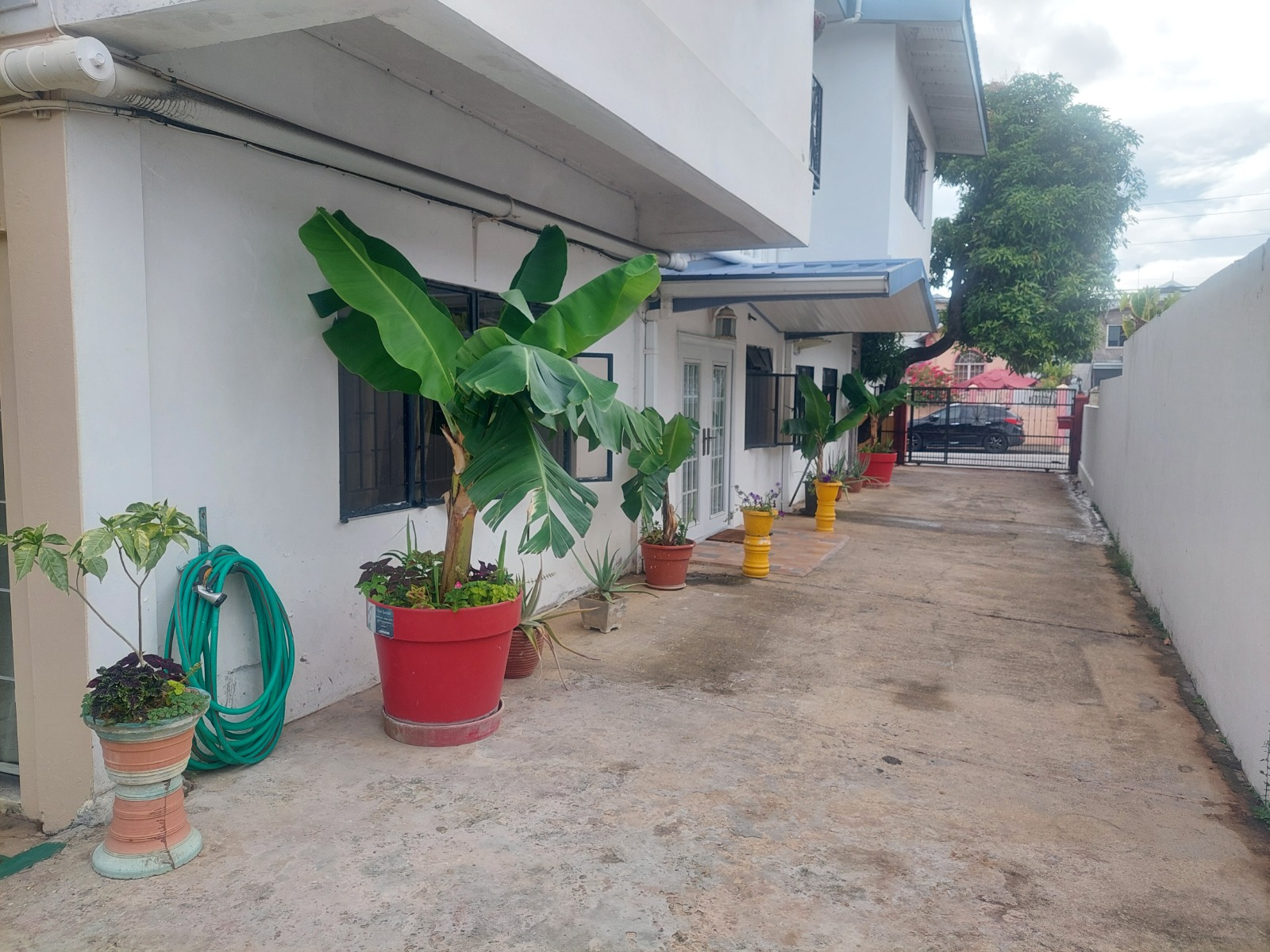 2 Woodbrook, DeVerteuil Street, No. 18 Driveway